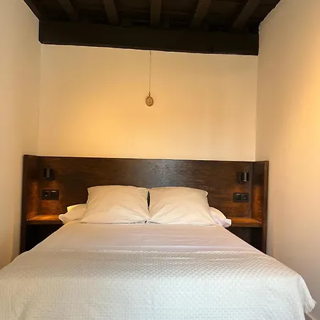 La Antigua Fonda Relator * Hervás